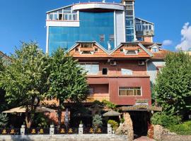 Hotel Bar Restaurant America，位于Kukës的酒店