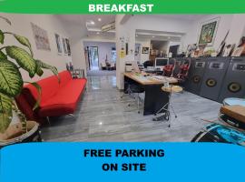 ArtRock Residence，位于伊佐拉的酒店