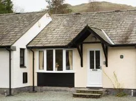2 Riverside Cottage