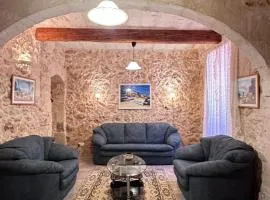 Traditional Holiday Home in the Heart of Nadur