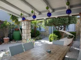 Hibiscus B&B