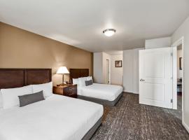 Ledgestone Suites Hotel Yakima，位于亚基马的酒店