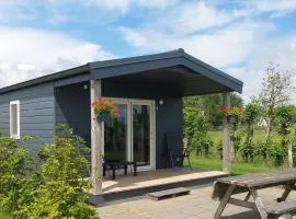 Recreatie aan de Vecht, chalet 3, genieten van de rust en ruimte en toch dichtbij de stad