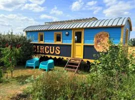 La roulotte CIRCUS des Grillots