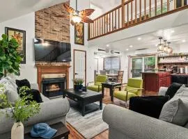 Stylish Mountain Retreat w Hot Tub Firepit Penn Estate Getaway by AvantStay