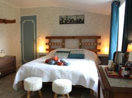 Chambre Douceur Angevine，位于Lézigné的酒店