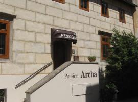 Pension Archa，位于兹诺伊莫的酒店