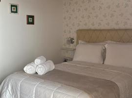 Pousada Dulce Ville，位于多明戈斯马丁斯的酒店