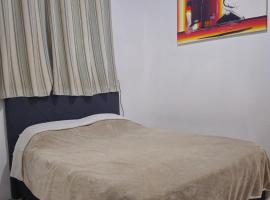 Kyrie Canoinhas Hotel，位于Canoinhas的酒店