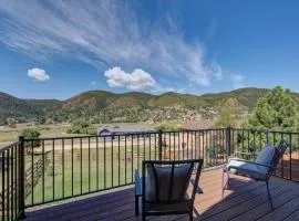 Picturesque Pueblo at Palmer Lake Sleeps 14
