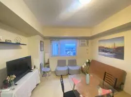AVIDA TOWERS 1BR Sea and City View Condo at Poblacion
