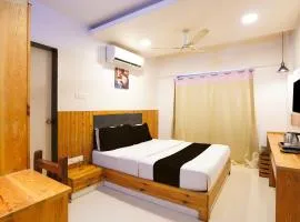 Super Townhouse Oak Gravity Inn