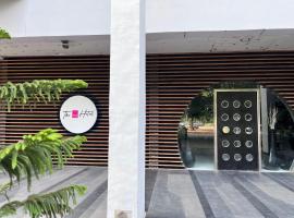The Toy Hotel，位于钱德加尔的酒店