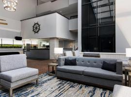 The Inn on Maritime Bay, Ascend Hotel Collection，位于马尼托沃克的酒店