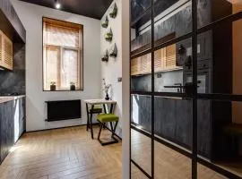 Lviv City Center Loft 13