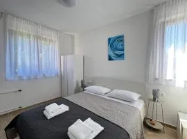 Flowers Apartments Pula, city center 2