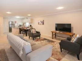 HME Collection Margaret River Townhouse 1