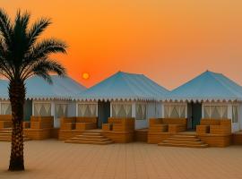 Desert Heritage Sam Camps & Resort，位于斋沙默尔的酒店