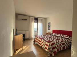 Novella Hotel - Restaurante de Muntanya，位于贝纳萨尔的酒店