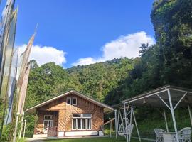 The Nettle and Fern Farmstay，位于佩林的酒店