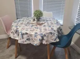 One Bedroom Manse Ave Apartment