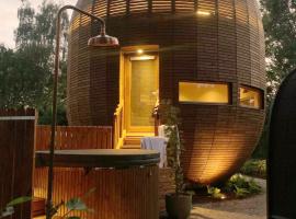The Nutshell met hottub en sauna | 2 personen，位于Neede的酒店