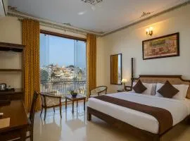 DERA PICHOLA- A Lake Facing Boutique Hotel