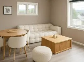 Bright 2-room apartment with balcony, Parking space
