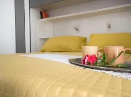 La Poetessa home