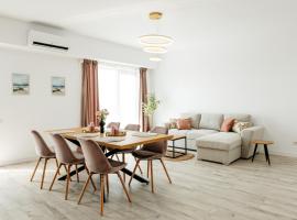 Premium Tulip Apartments，位于Tunari的酒店