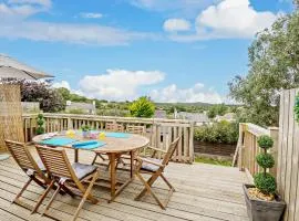 3 Bed in Cemaes 92812