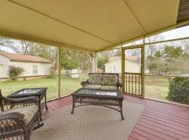 Cozy Home with Fenced Yard Less Than 1 Mi Downtown Matthews!