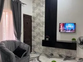 Apartmenteccentric