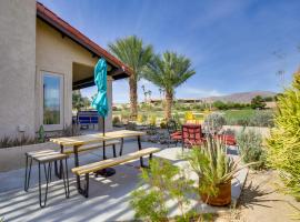 Roadrunner Roost at Rams Hill Golf Resort!，位于博雷戈斯普林斯的酒店