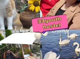 33youth hostel