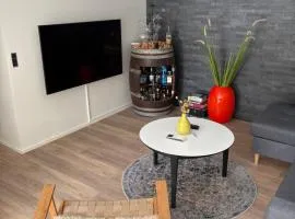 Nyistandsat højloftet kælderlejlighed på 70 m2 i Viborg centrum, med plads til 4 personer