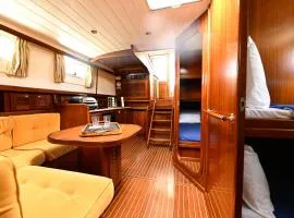 Luxury Yachts