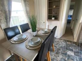 16 orchid meadows，位于阿兴顿的酒店