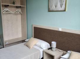 Hostal Camino micológico，位于纳瓦莱诺的酒店