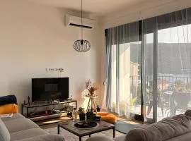 Cozy Room Near Sea Kumbor