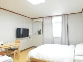 Sorak Hostel
