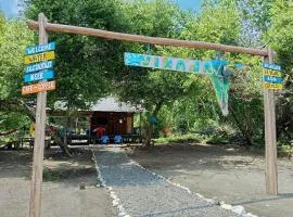 Cabaña y restaurante vikana