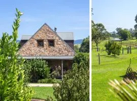 Stone Cottage - vineyard estate w. fireplace