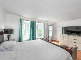 4 bedroom home near nyc, EWR, American dream mall