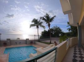 Ocean View, Pool, Gym, Basketball Court, Wifi，位于卡沃罗霍的酒店