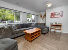 Quiet Area Near Downtown Walkable To Cafes