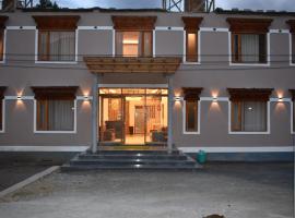 Hotel Stago Ladakh，位于Drās的酒店