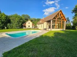 Grande villa avec piscine et parc