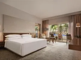 开罗朱斯萨尼湖景酒店