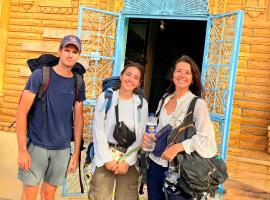 Explore Hostel Life Jaisalmer，位于斋沙默尔的酒店